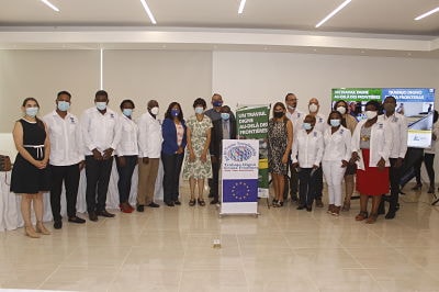 Imagen de Proyecto Trabajo Digno reconoce mano de obra migrante como impulso del sector bananero de Línea Noroeste